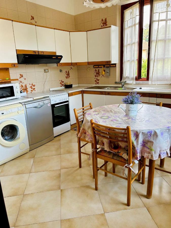 La Casa Del Tiglio Apartment Sarzana Luaran gambar